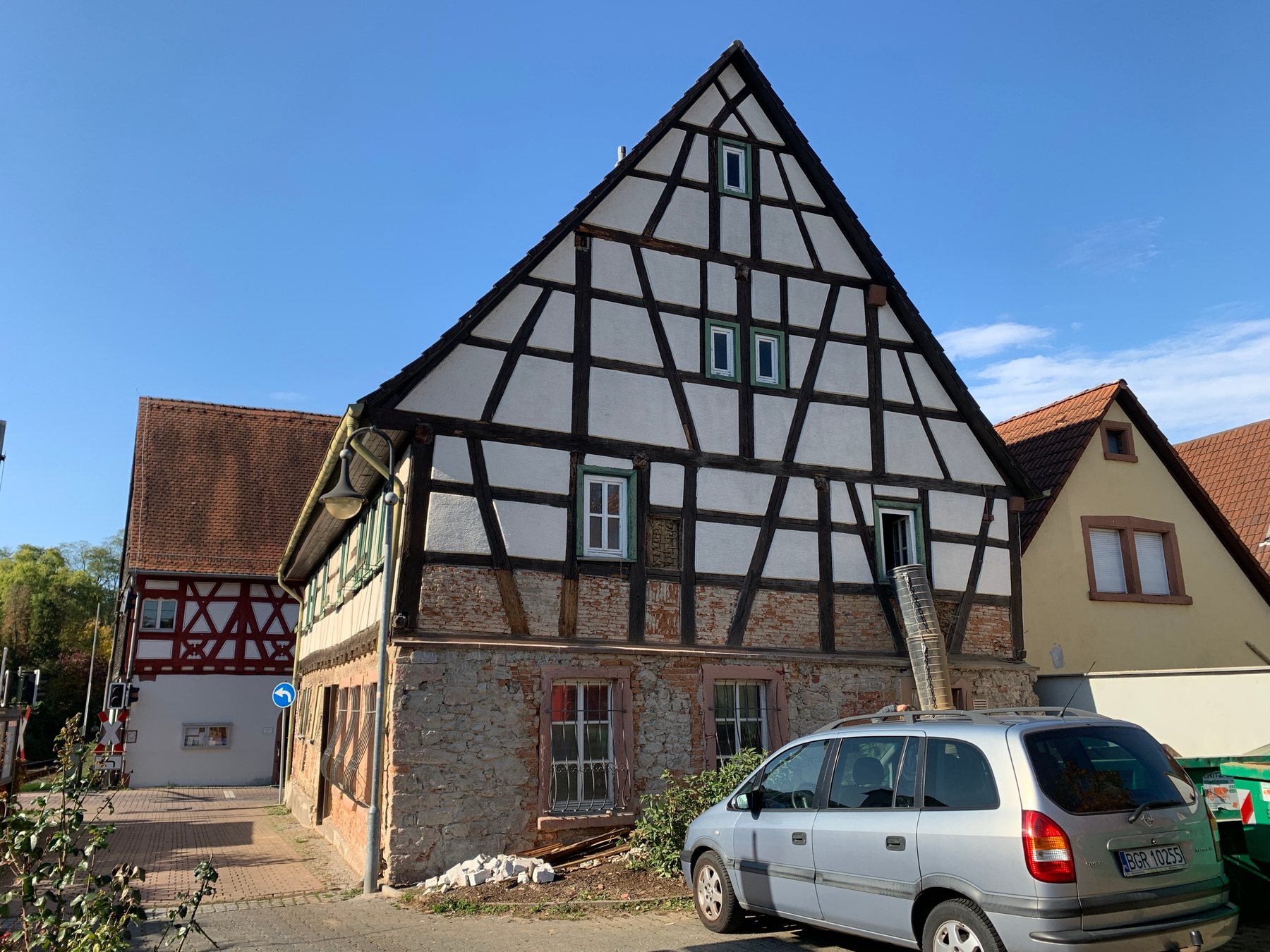 Außenansicht eines jüdischen Wohnhauses in Fachwerkbauweise
